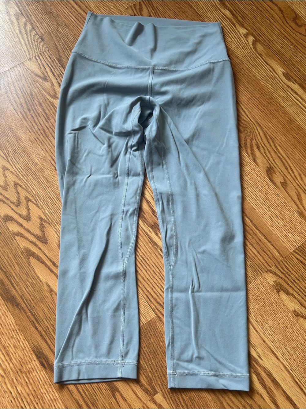 Lululemon gray crop leggings